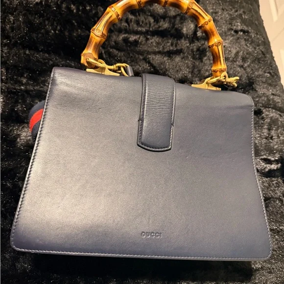 Gucci Navy and Red Shoulder Bag with Bamboo Handle - Picture 11 of 12
